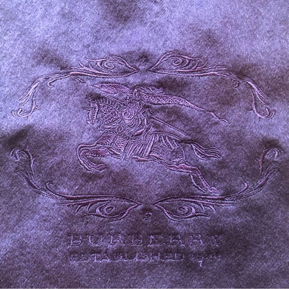 Burberry | 100% Cashmere Dark Purple Signature Logo Embroidered Scarf - Picture 5 of 9